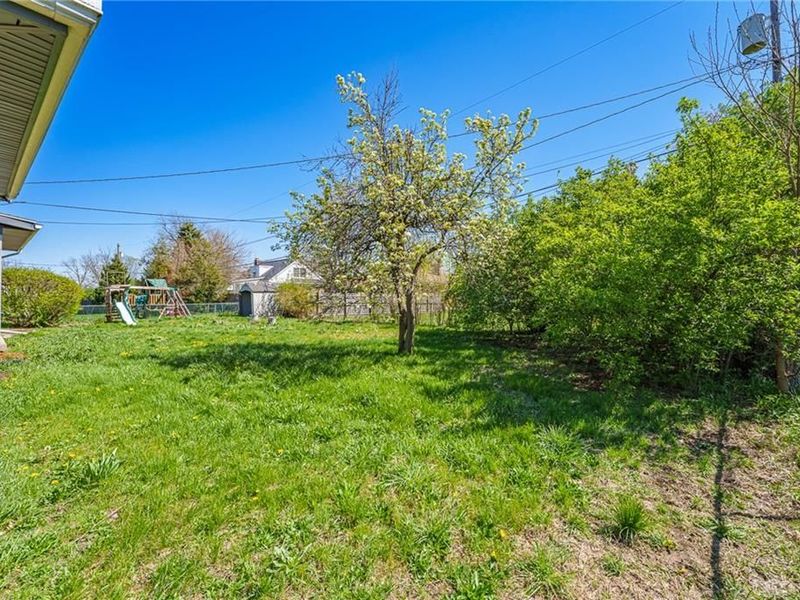 1708 Brookhollow Drive, Springfield, OH 45504 Photo 42