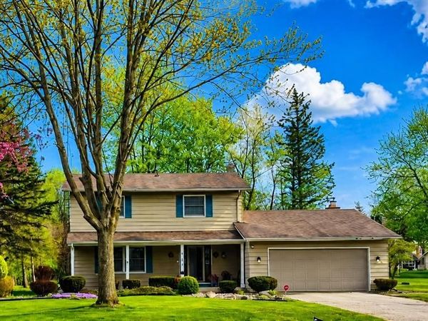 6103 Trenton Drive, Flint Twp, MI 48532