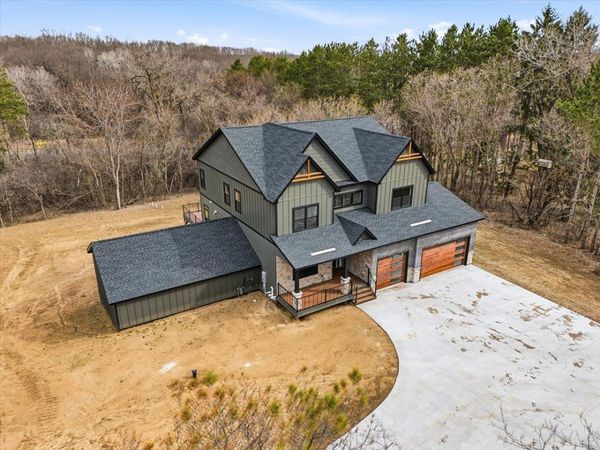 1397 Fox Ridge Trail , Hudson, WI 54016