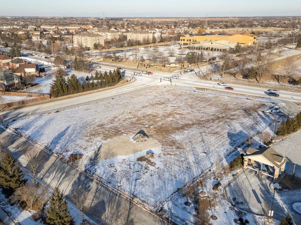 11200 W 183rd Street , Orland Park, IL 60467