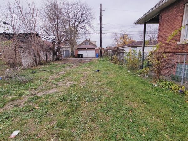 8029 S Loomis Boulevard , Chicago, IL 60620