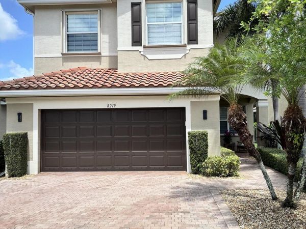 8219 Calabria Lakes Drive, Boynton Beach, FL 33473