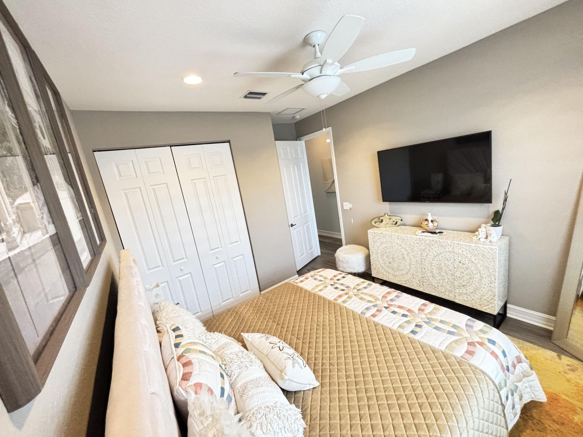 8219 Calabria Lakes Drive, Boynton Beach, FL 33473 Photo