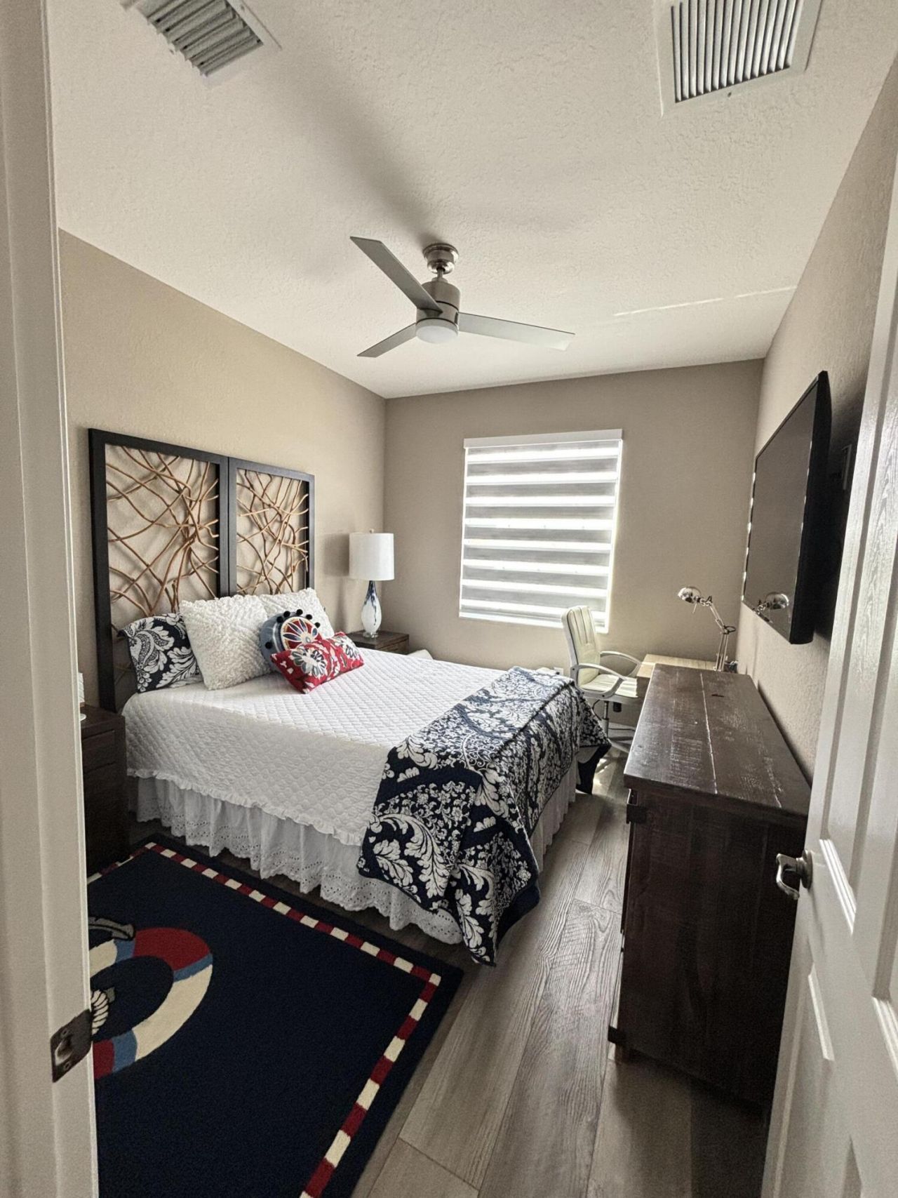 8219 Calabria Lakes Drive, Boynton Beach, FL 33473 Photo