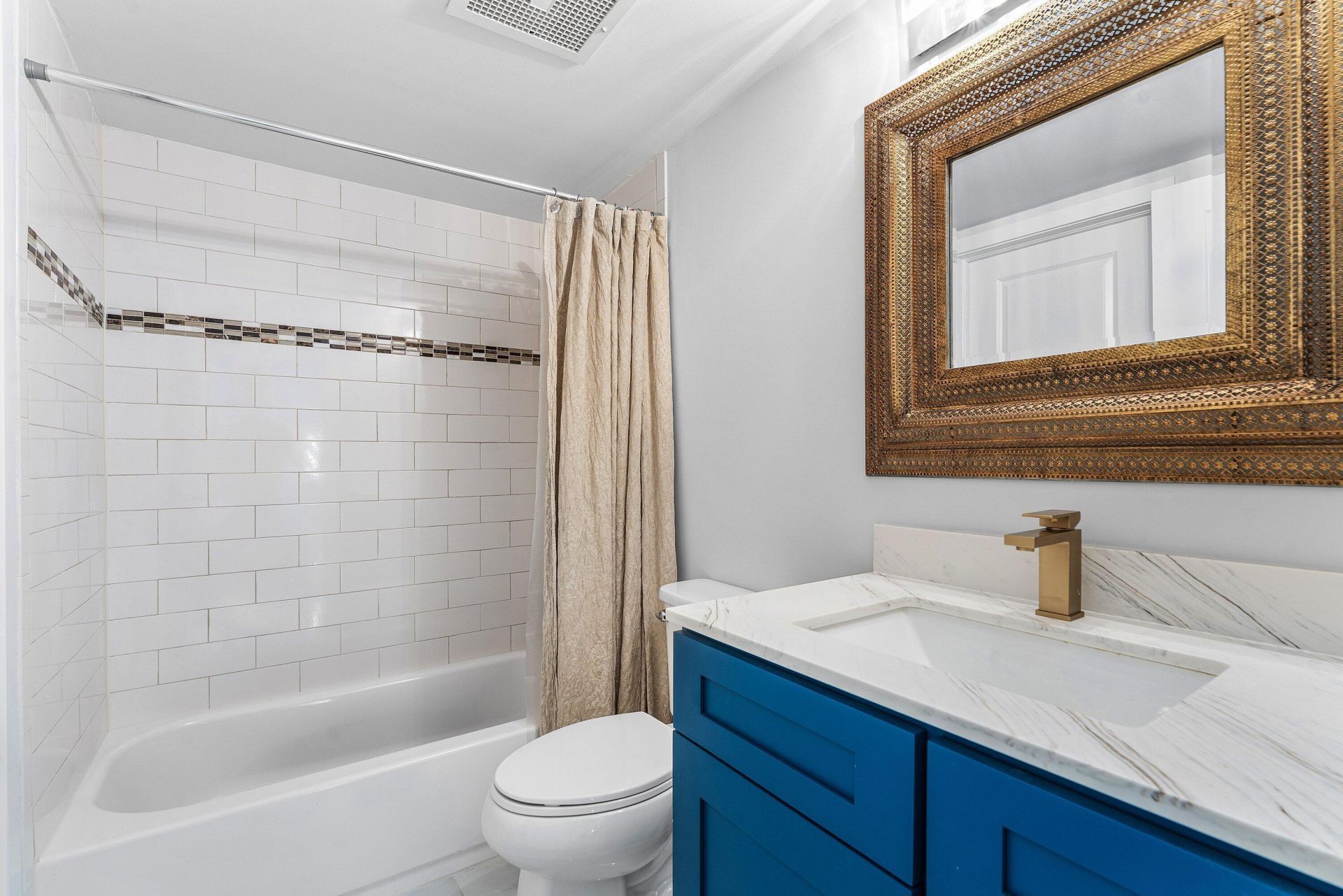 5480 N Ocean Drive, Unit A1c, Singer Island, FL 33404 Photo