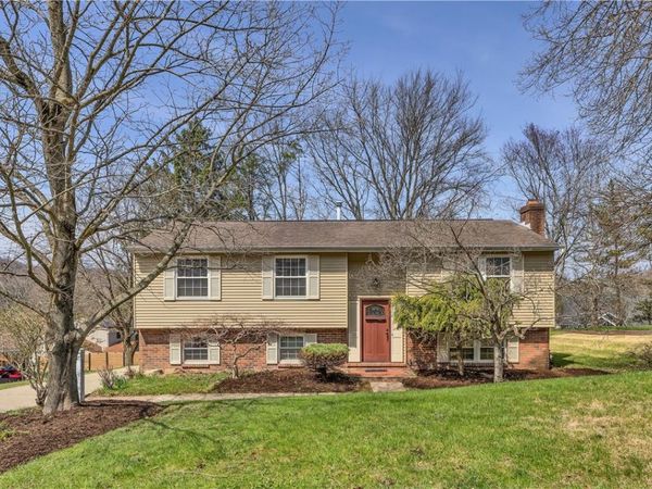 118 Wiltshire Circle, Monroeville, PA 15146