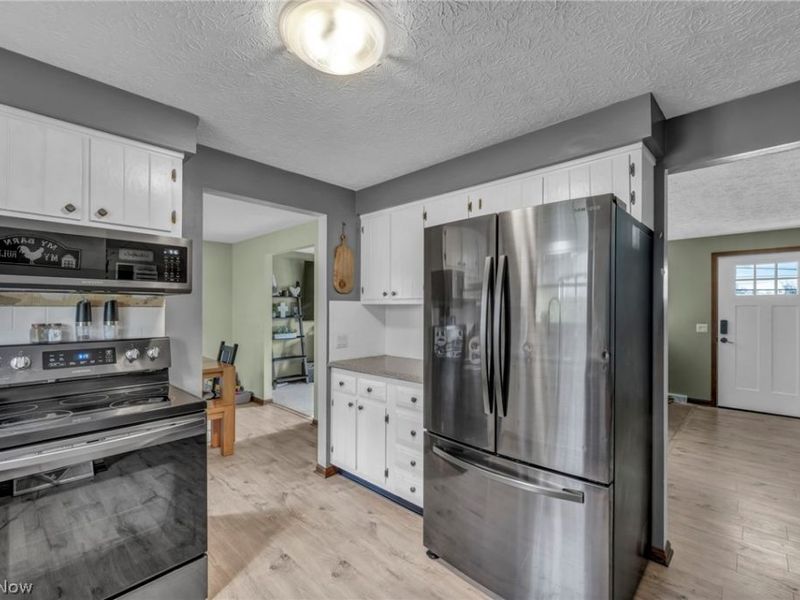 4629 Middlebranch Avenue NE, Canton, OH 44705 Photo 12