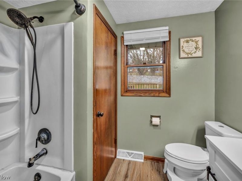 4629 Middlebranch Avenue NE, Canton, OH 44705 Photo 24