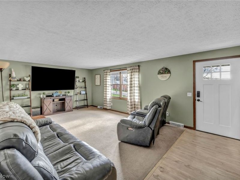 4629 Middlebranch Avenue NE, Canton, OH 44705 Photo 5