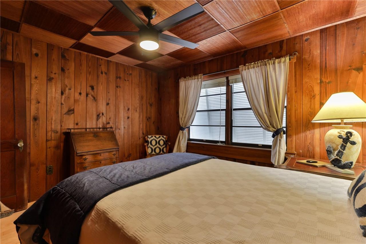 314 Due East Street, New Smyrna Beach, FL 32169 Photo