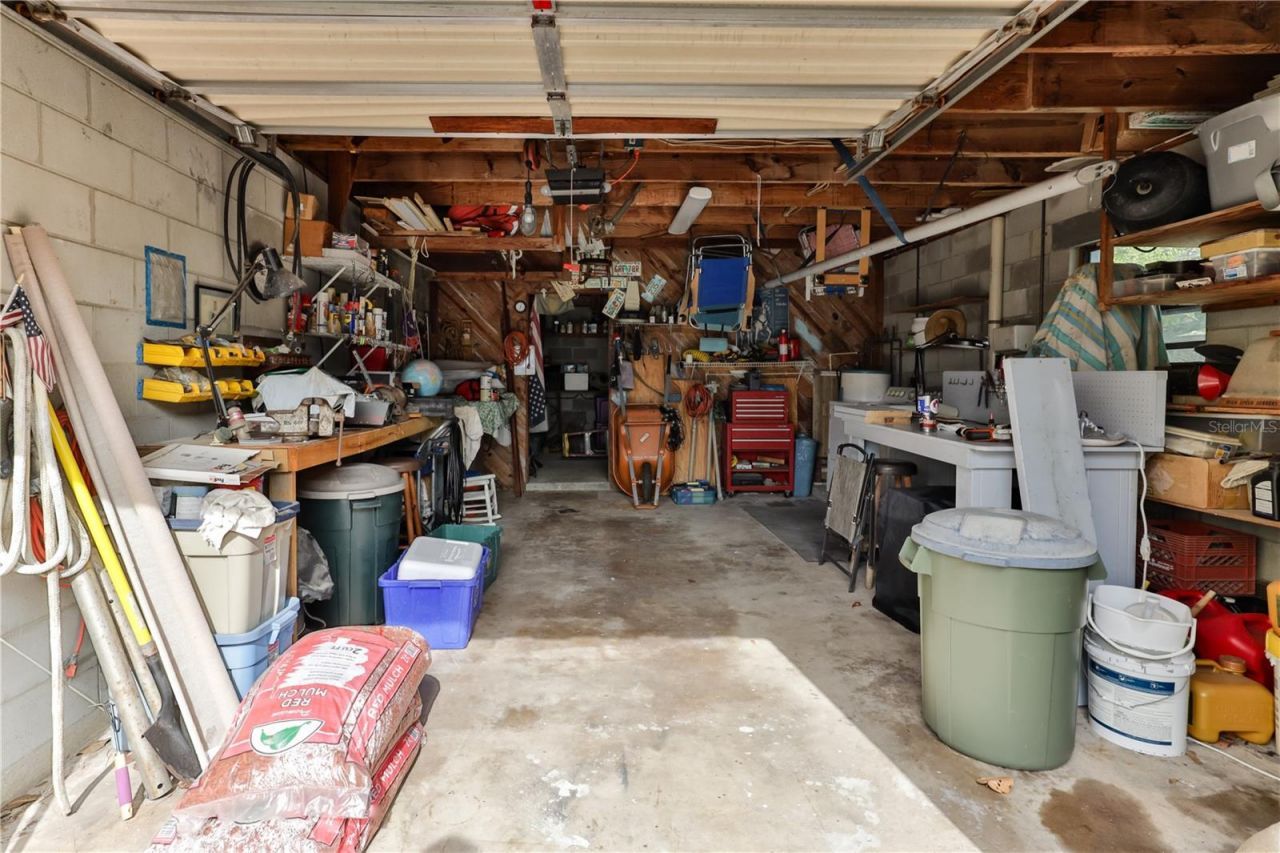 314 Due East Street, New Smyrna Beach, FL 32169 Photo