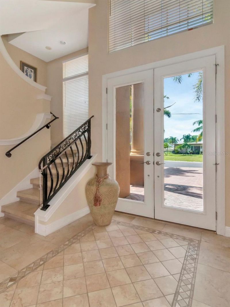 507 Driftwood Drive E, Palm Harbor, FL 34683 Photo