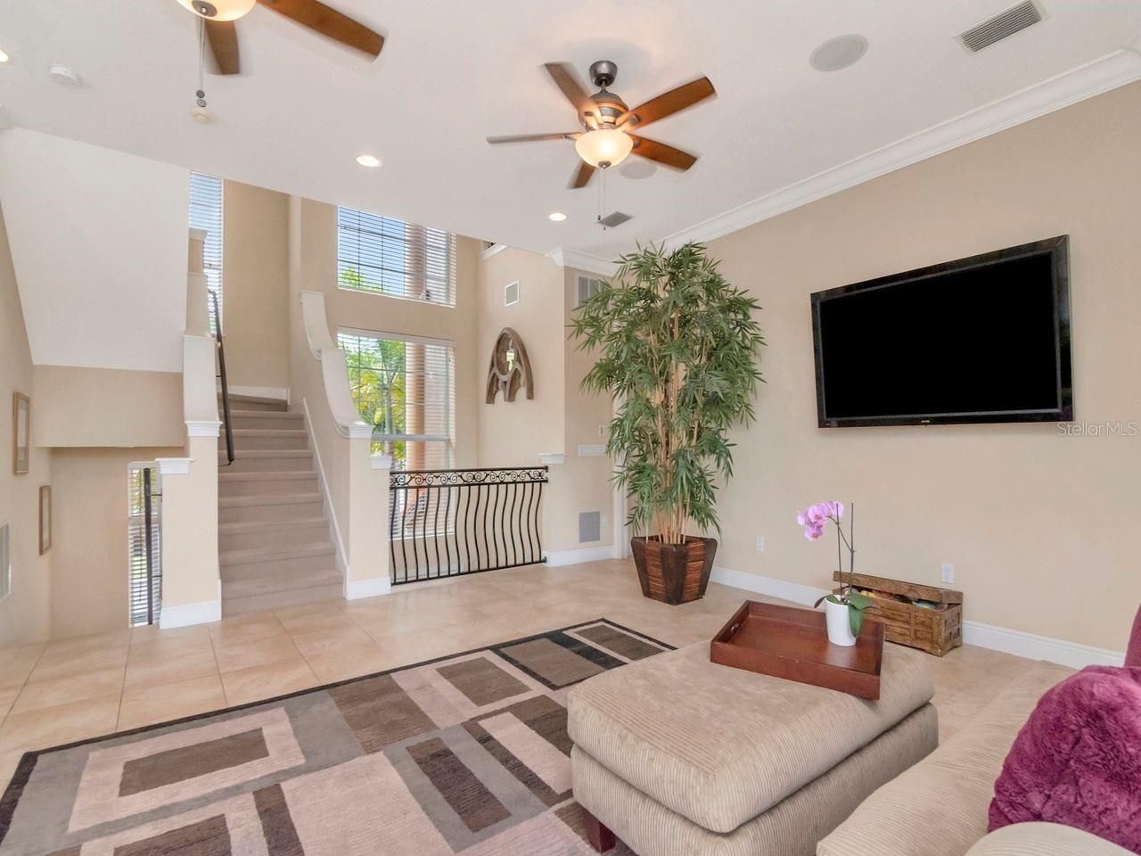 507 Driftwood Drive E, Palm Harbor, FL 34683 Photo