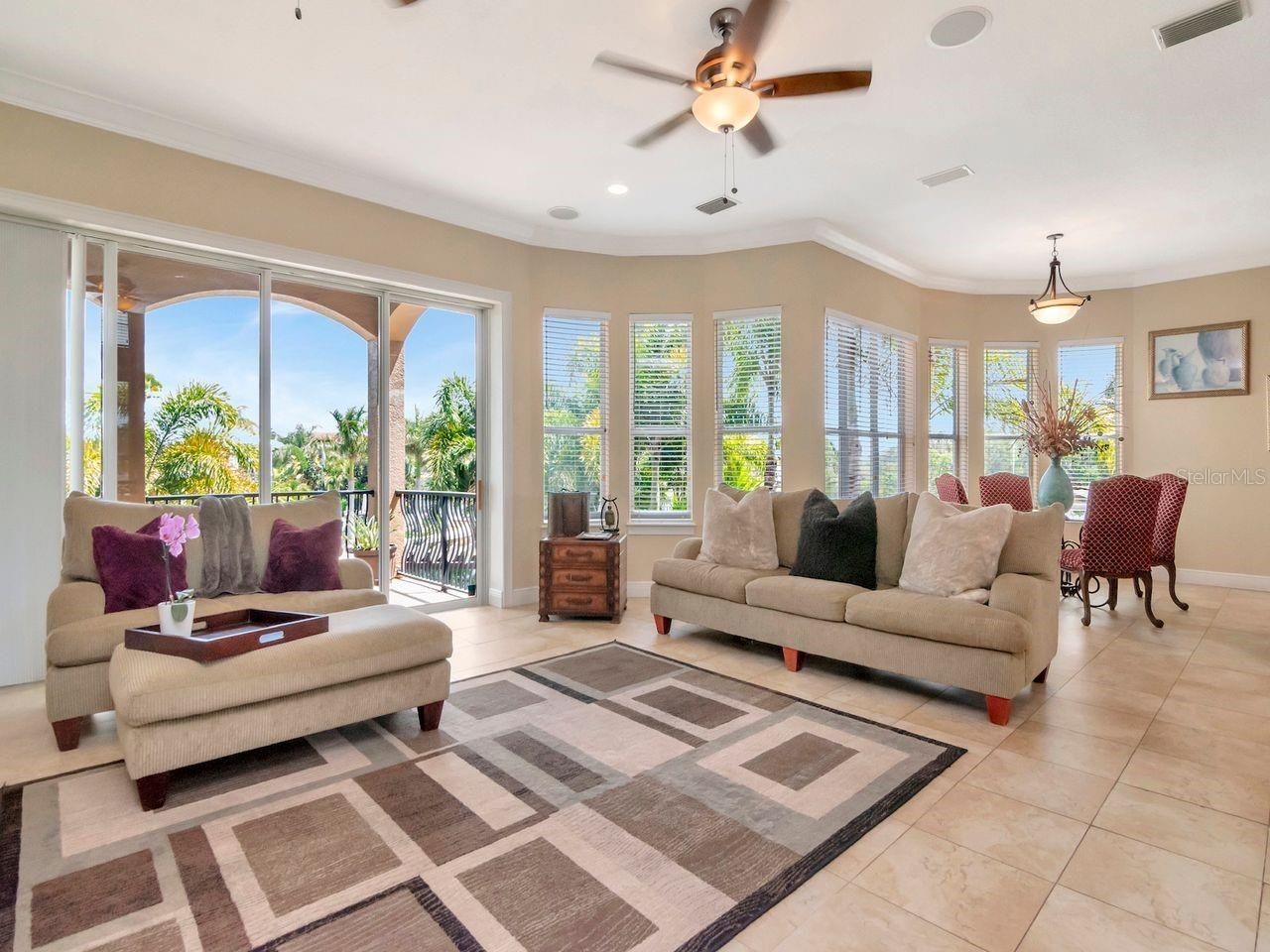 507 Driftwood Drive E, Palm Harbor, FL 34683 Photo