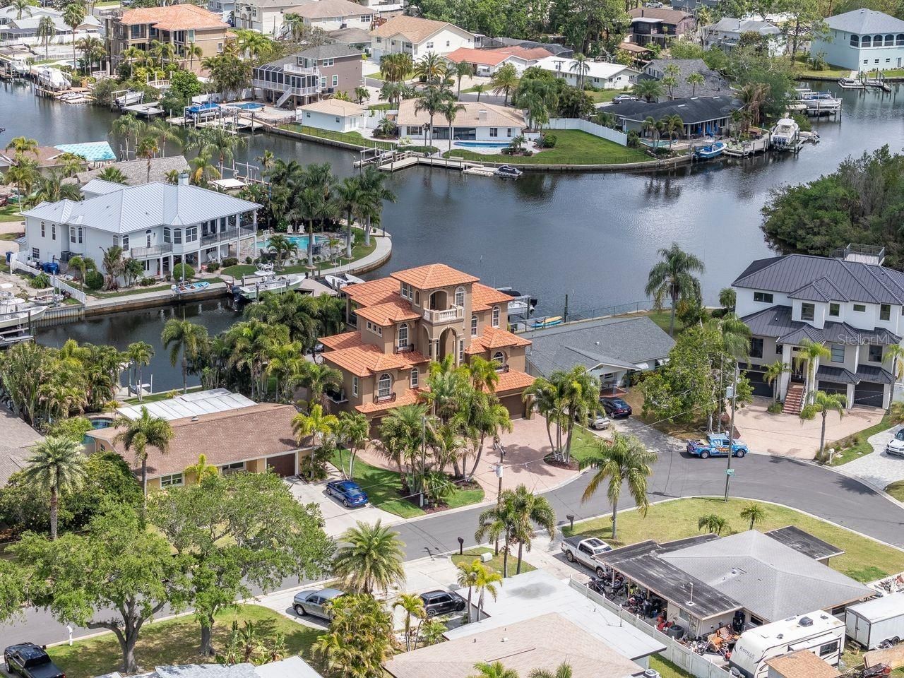 507 Driftwood Drive E, Palm Harbor, FL 34683 Photo