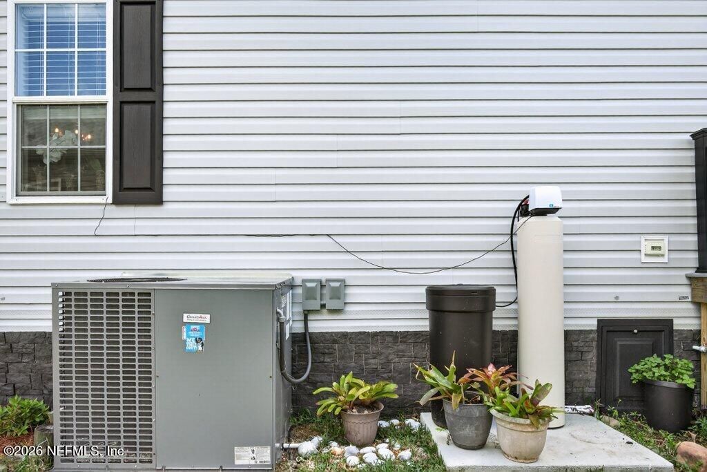 293 Maxwell Drive, Welaka, FL 32193 Photo