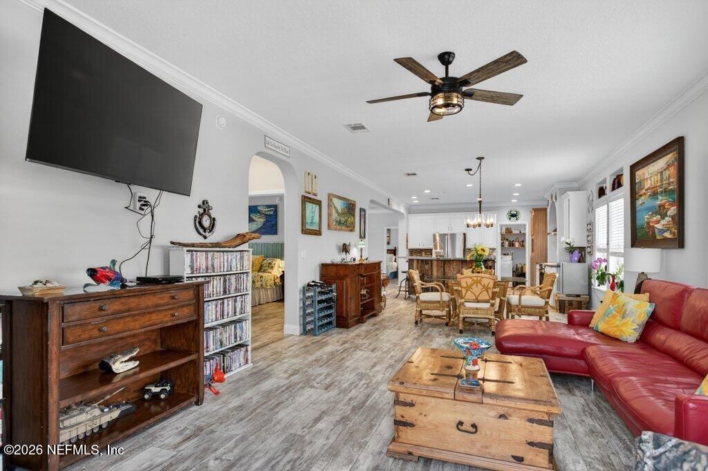 293 Maxwell Drive, Welaka, FL 32193 Photo