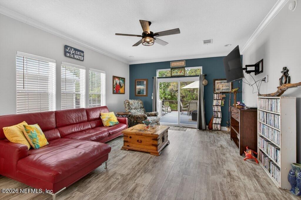 293 Maxwell Drive, Welaka, FL 32193 Photo