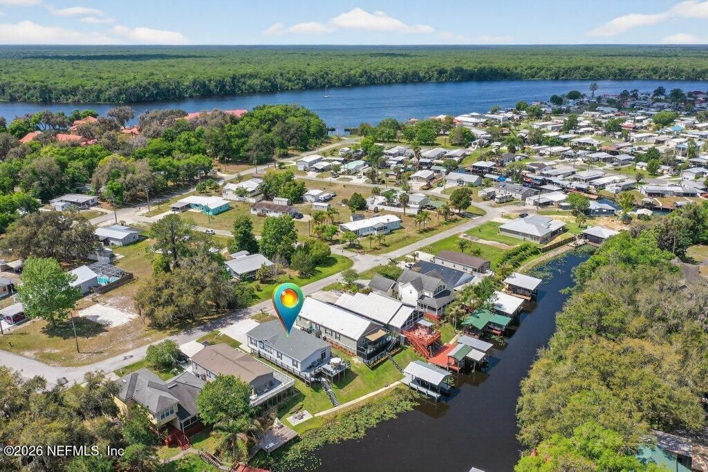 293 Maxwell Drive, Welaka, FL 32193 Photo