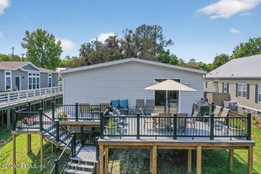 293 Maxwell Drive, Welaka, FL 32193 Photo