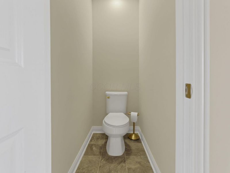 619 Black Hawk Drive, Marysville, OH 43040 Photo 24