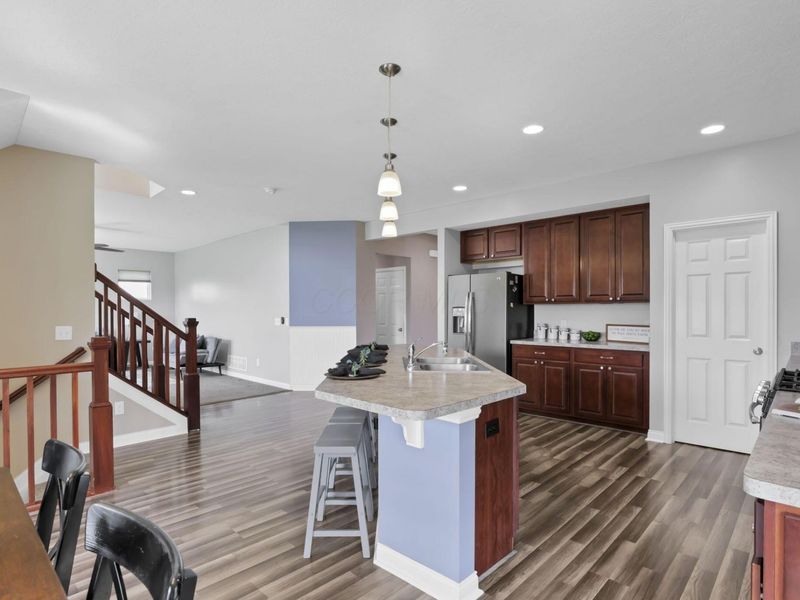 619 Black Hawk Drive, Marysville, OH 43040 Photo 8