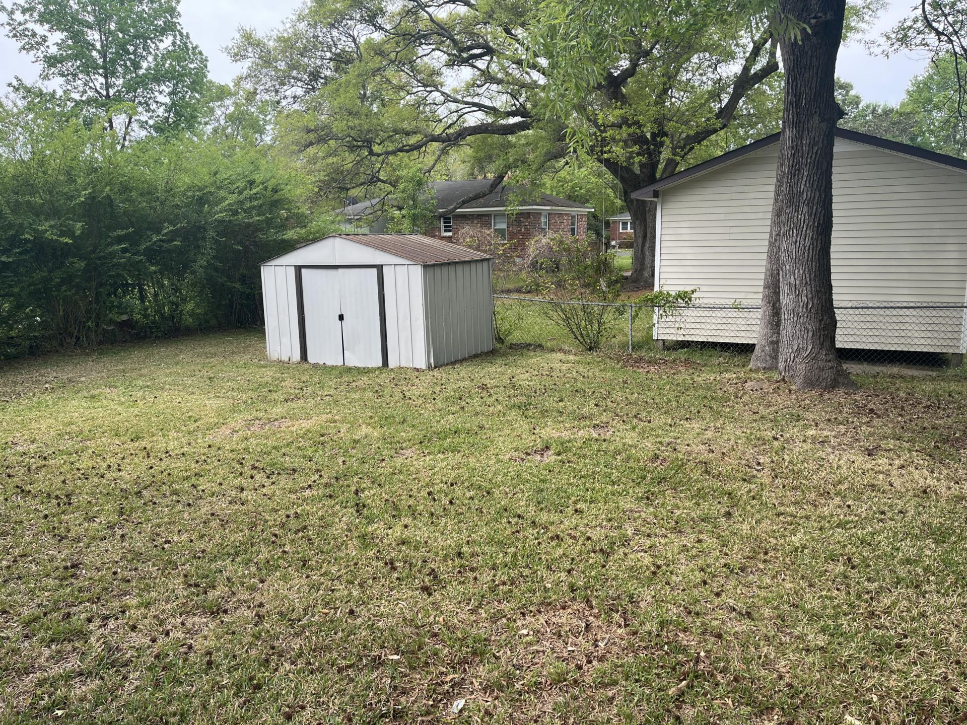 423 Mary Scott Drive Photo 15