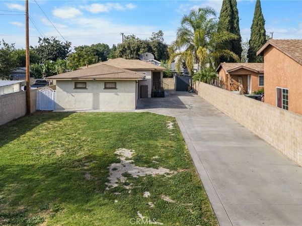 435 E Adams, Santa Ana, CA 92707