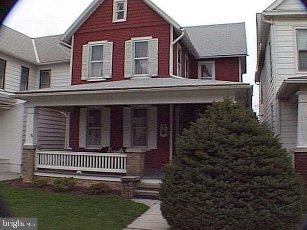 321 E MIDDLE STREET , HANOVER, PA 17331