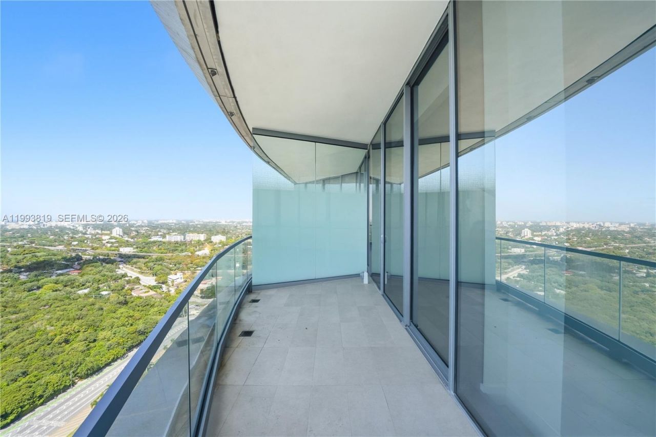 175 SE 25th Road , Unit 3102, Miami, FL 33129 Photo