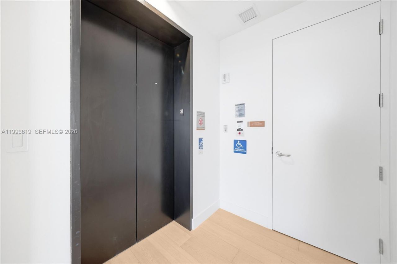 175 SE 25th Road, Unit 3102, Miami, FL 33129 Photo