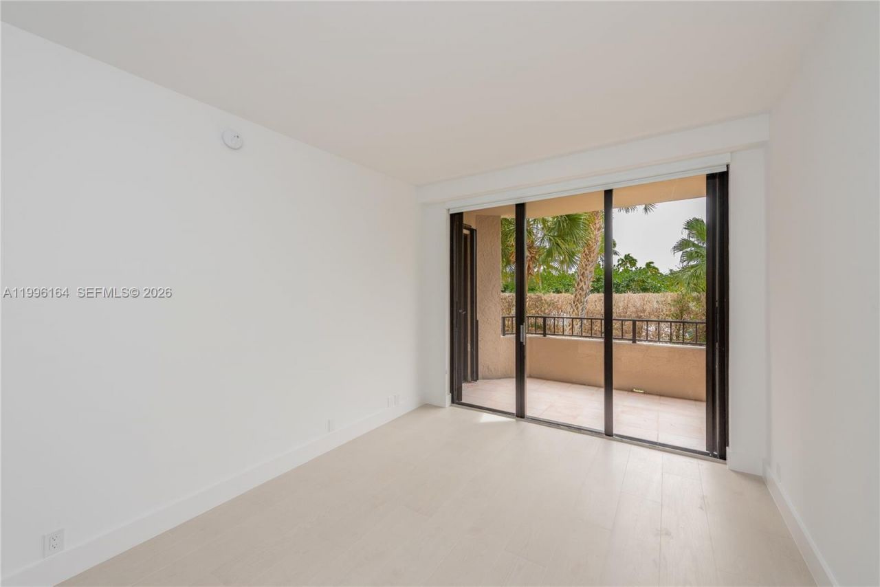 151 Crandon Blvd, Unit 241, Key Biscayne, FL 33149 Photo