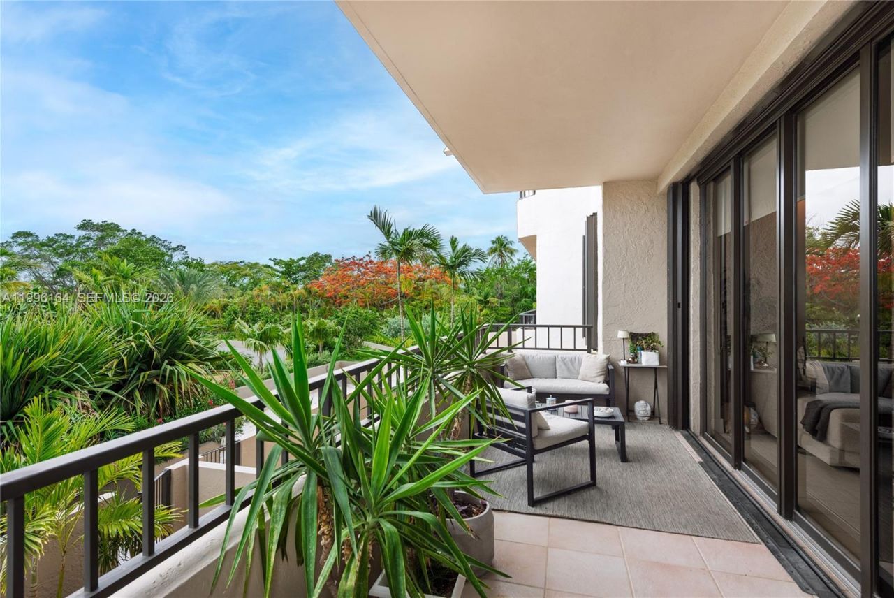 151 Crandon Blvd, Unit 241, Key Biscayne, FL 33149 Photo