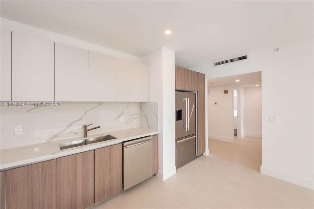 151 Crandon Blvd, Unit 241, Key Biscayne, FL 33149 Photo