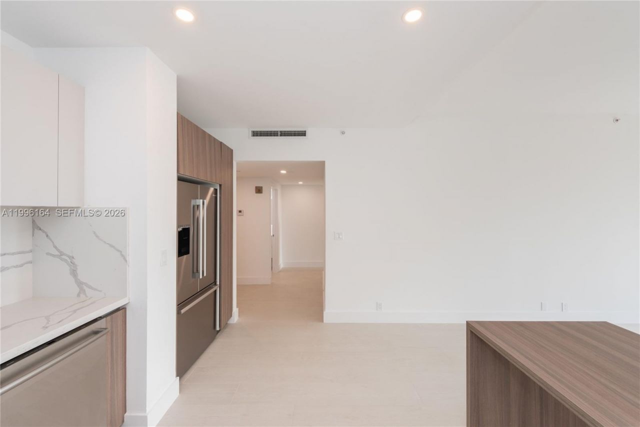 151 Crandon Blvd, Unit 241, Key Biscayne, FL 33149 Photo