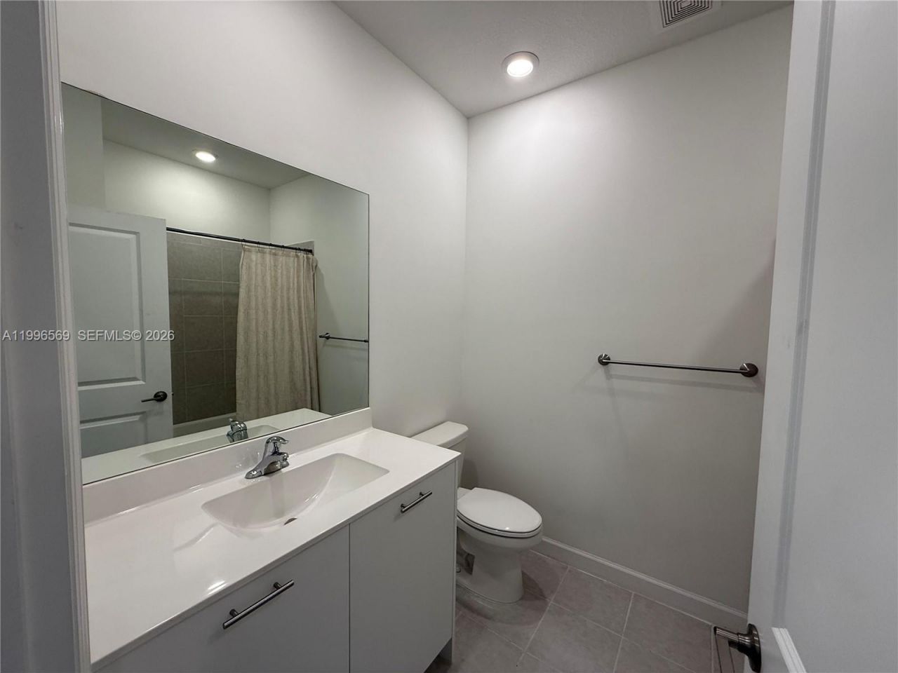 12845 NW 24th Ave, Miami, FL 33167 Photo