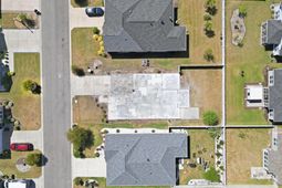 8040 Brogdon Dr  photo 4