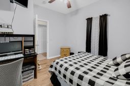 5205 Sweetwater Blvd.  photo 4