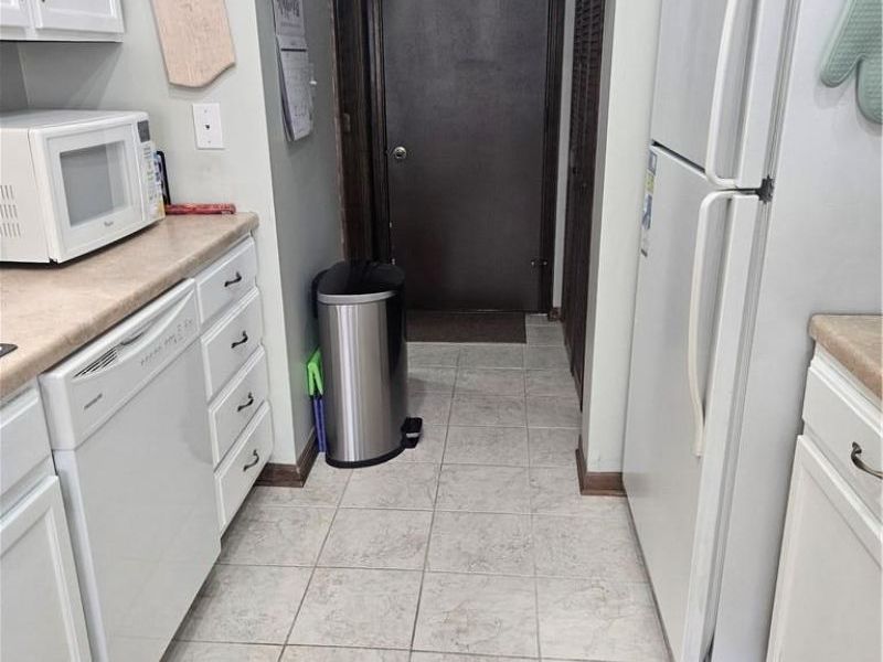 1060 Foxshire Place, Dayton, OH 45458 Photo 18