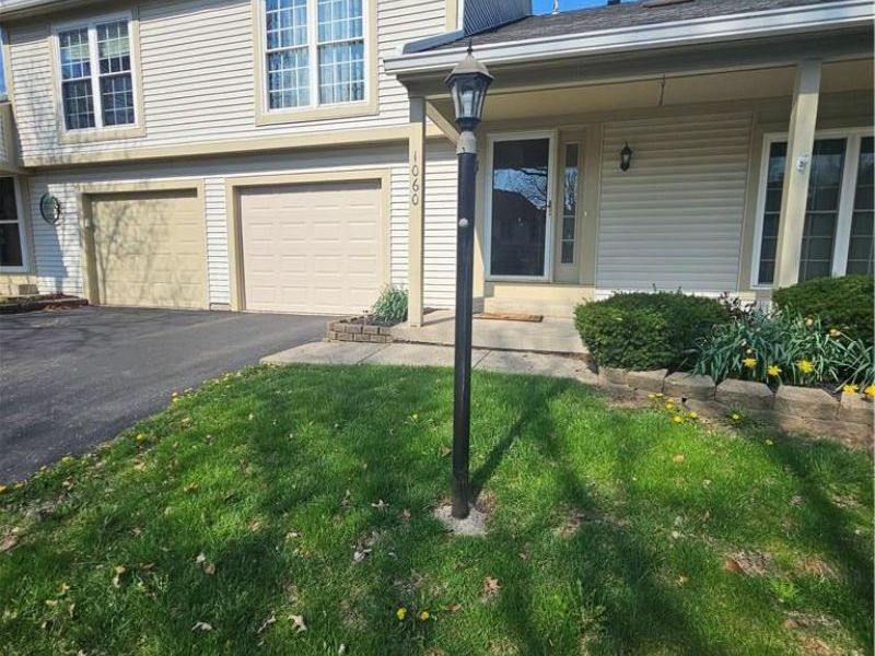 1060 Foxshire Place, Dayton, OH 45458 Photo 3