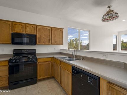 9690 Thornridge Court, Reno, NV 89506 Photo