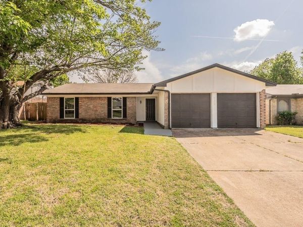 228 Blair Lane, Arlington, TX 76014