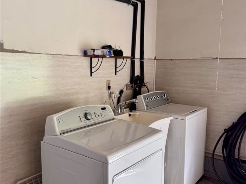 34 Chris Street, Belpre, OH 45714 Photo 13