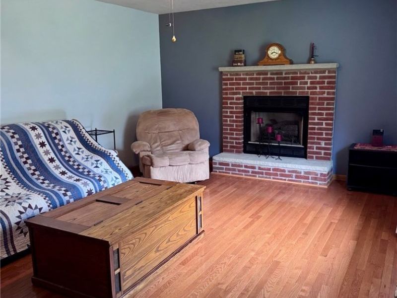 34 Chris Street, Belpre, OH 45714 Photo 6