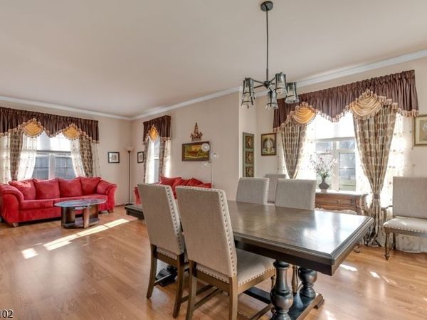 49 Gordon Cir, Unit 49, Parsippany-Troy Hills, NJ 07054