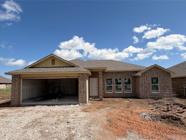 10945 S 271st East Avenue , Coweta, OK 74429