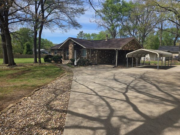 638 Baker Rd , Smyrna, TN 37167