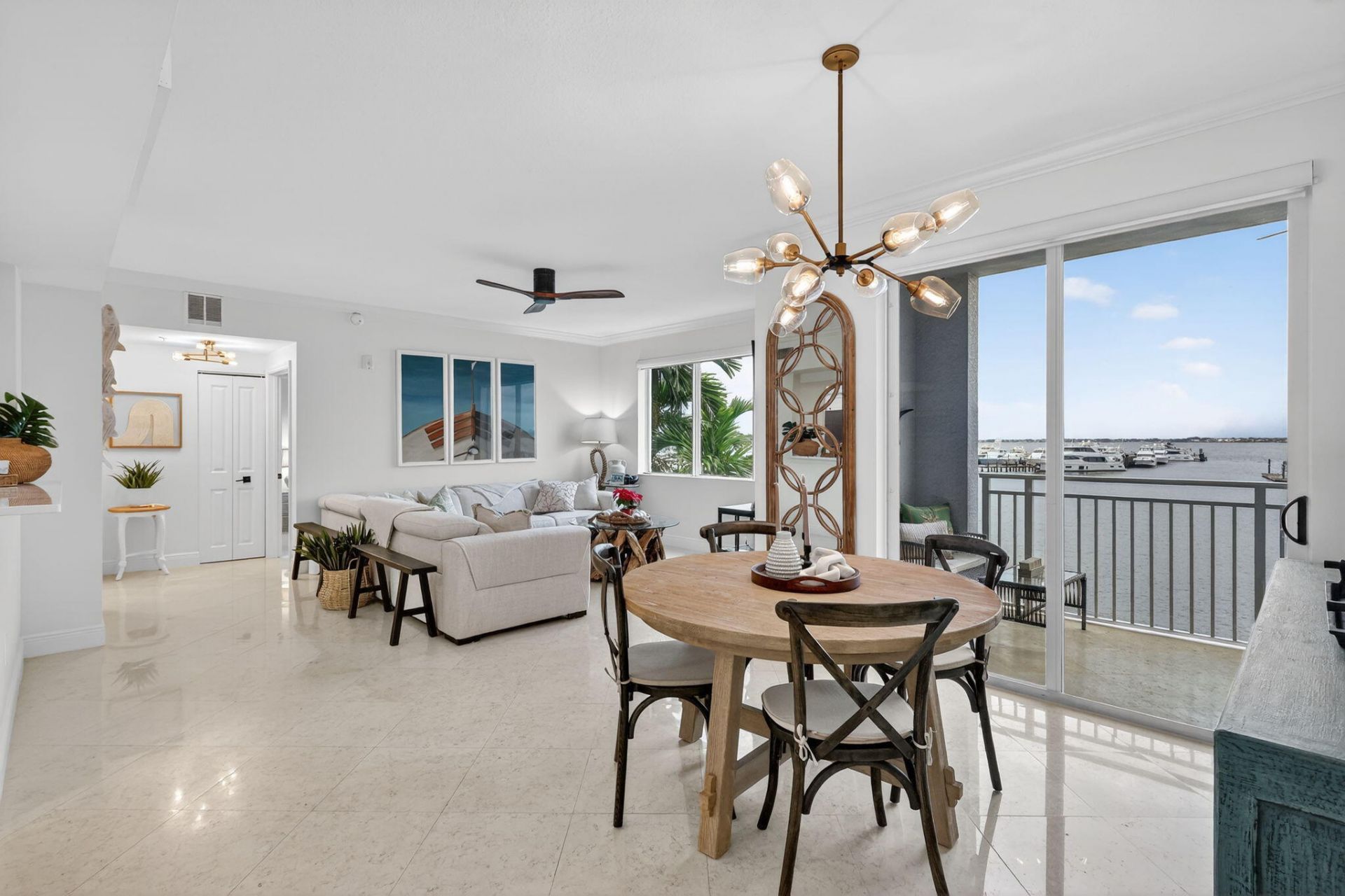 675 NW Flagler Avenue, Unit 202, Stuart, FL 34994 Photo