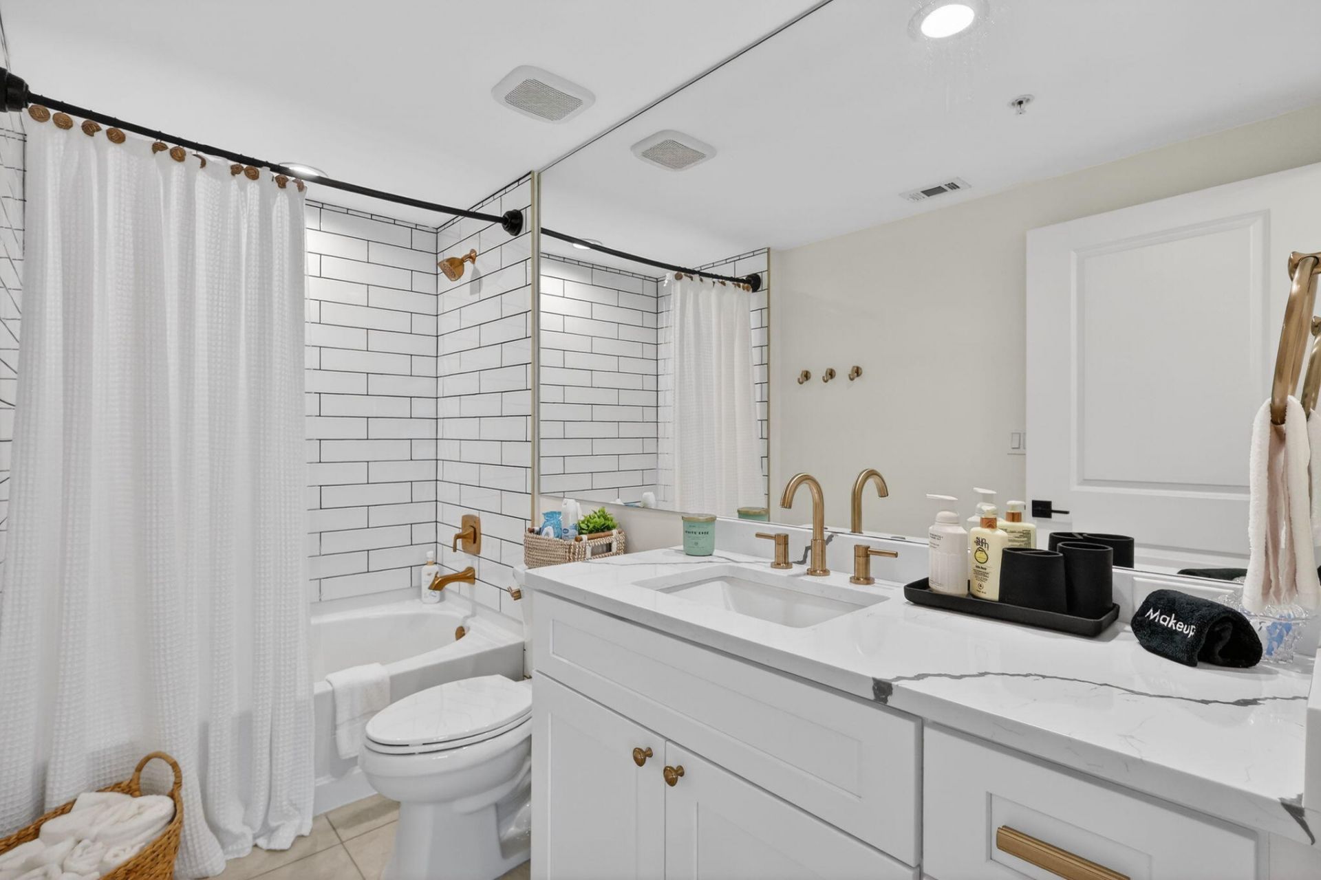 675 NW Flagler Avenue, Unit 202, Stuart, FL 34994 Photo