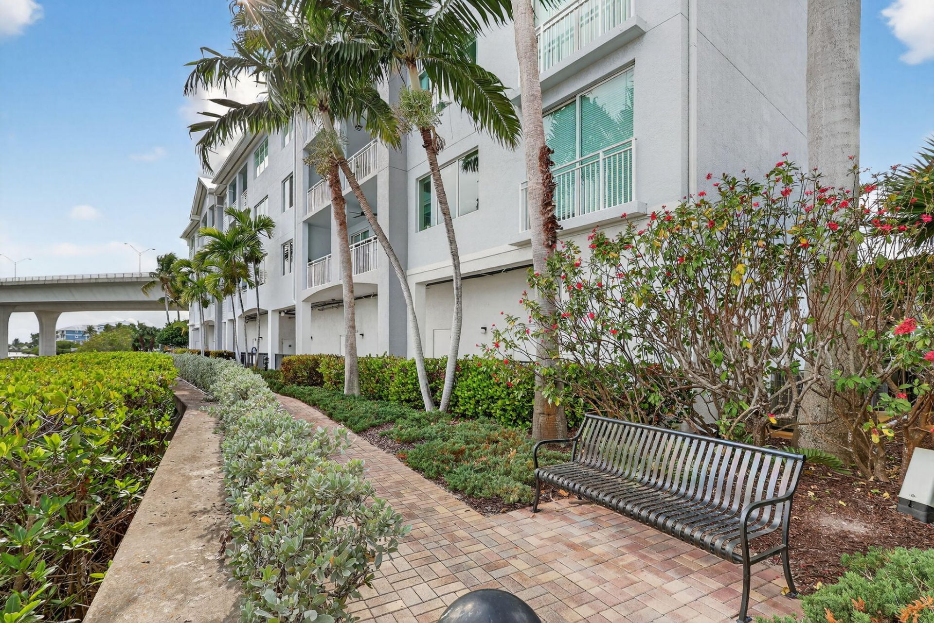 675 NW Flagler Avenue, Unit 202, Stuart, FL 34994 Photo